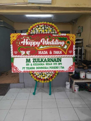 Papan Bunga di Wantilan Cipeundeuy